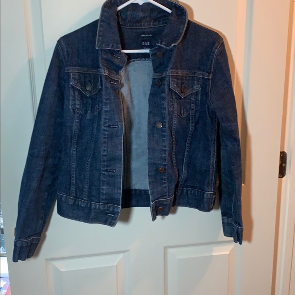Size Small Gap Denim Jacket